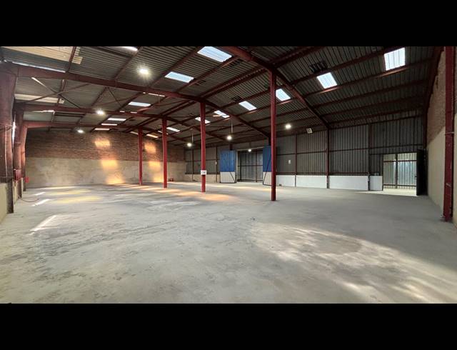 6,225M² WAREHOUSE FOR SALE IN CHLOORKOP